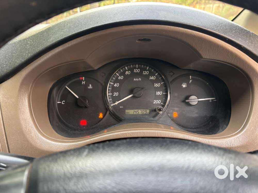 Toyota Innova [2013-2016] 2.5 G4 7 Str, 2015, Diesel