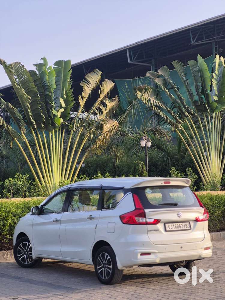Maruti Suzuki Ertiga Zxi (o) Cng [2022-2023], 2022, Cng & Hybrids