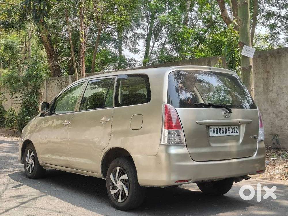 Toyota Innova 2009-2011 2.0 Vx 8 Str, 2010, Diesel