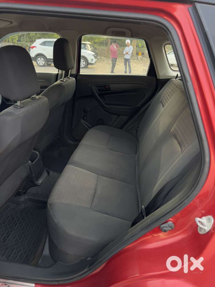 Maruti Suzuki Vitara Brezza Ldi (o), 2018, Diesel