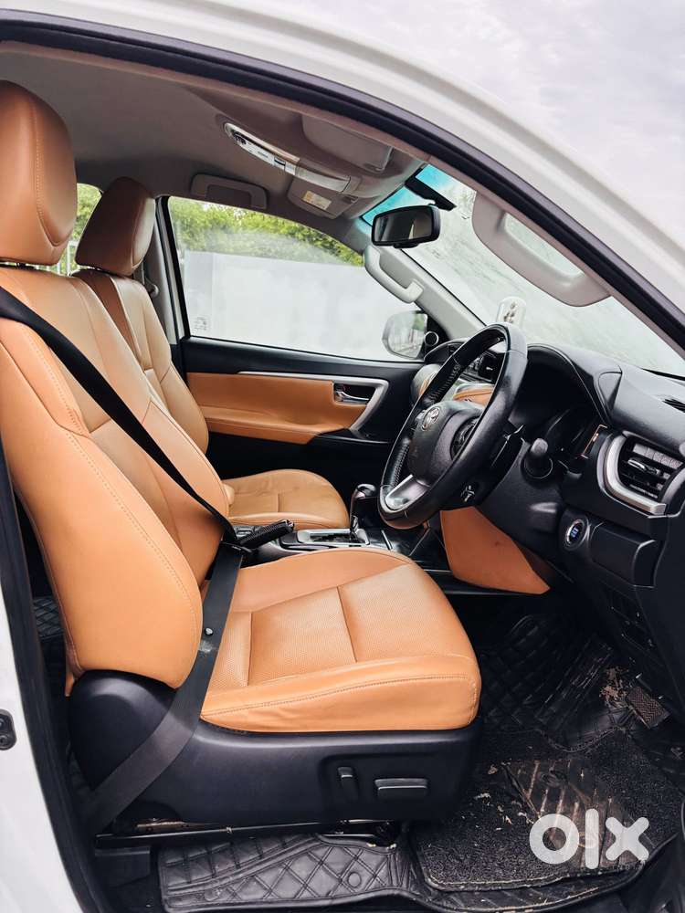 Toyota Fortuner 4x2 At 2.8 Diesel, 2022, Diesel