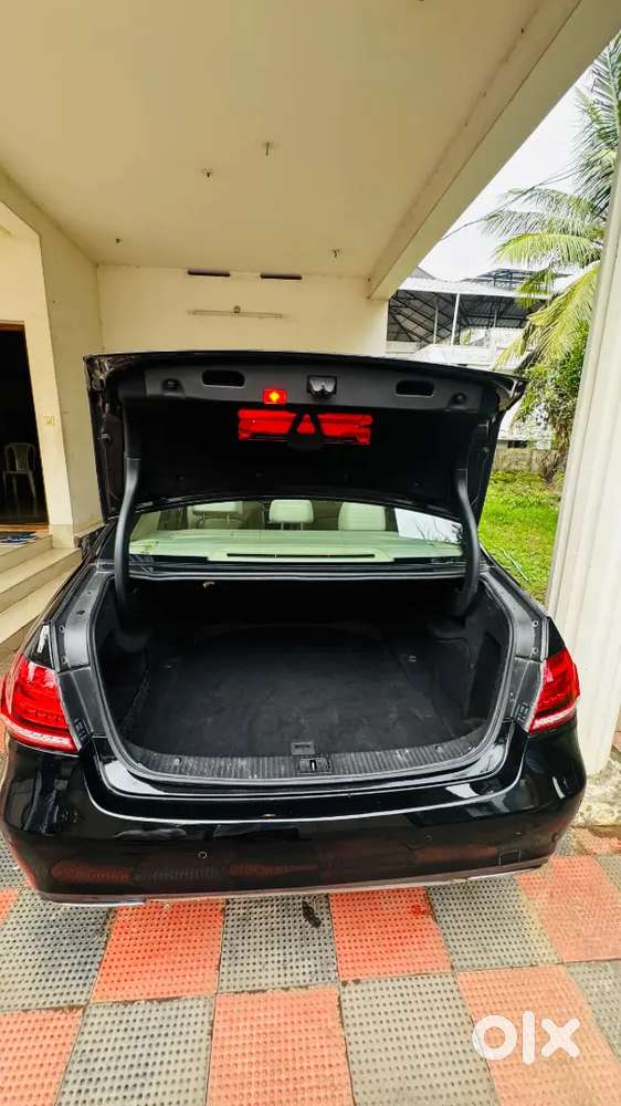 Mercedes Benz E-class 250 Cdi 2015 Model