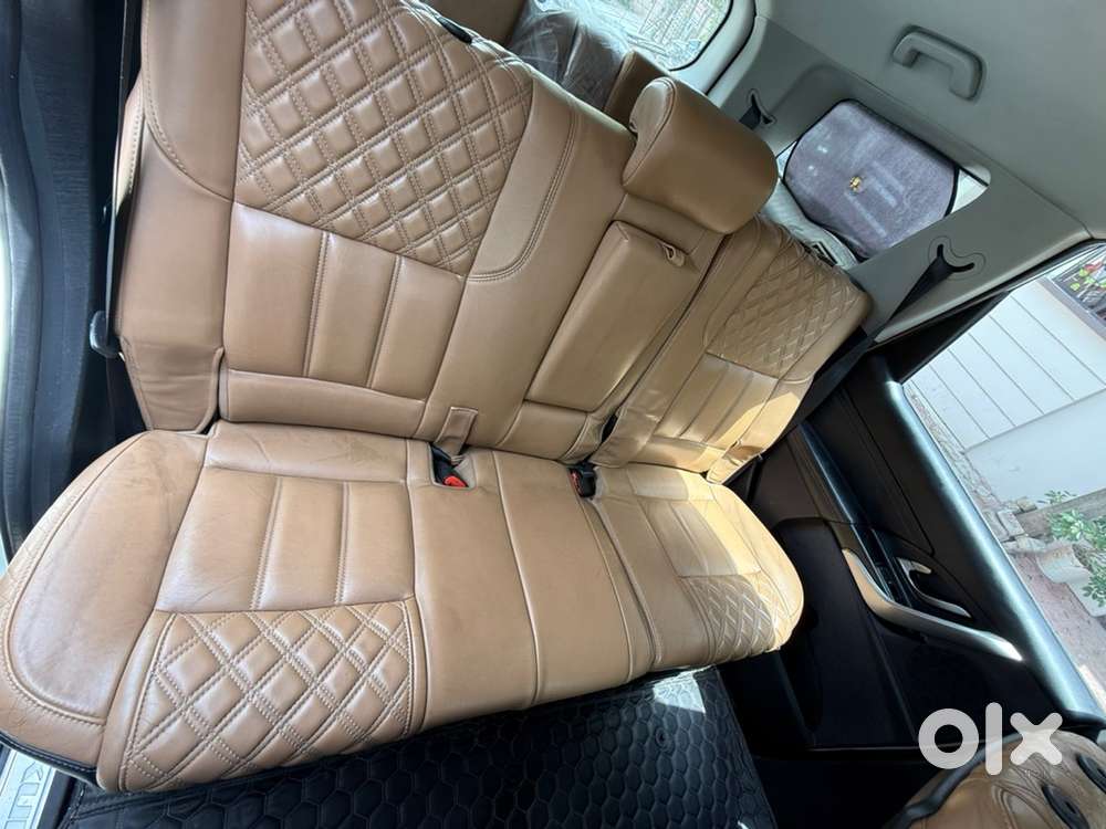Mahindra Xuv500 2018 Diesel Top Varent