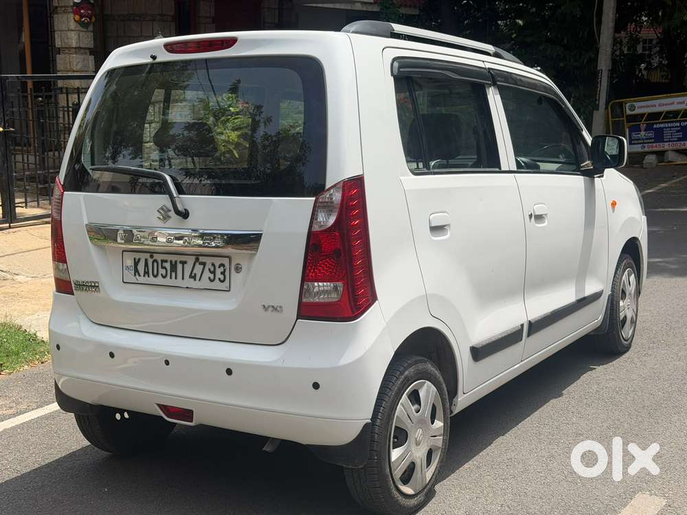 Maruti Suzuki Wagon R VXI AMT, 2016, Petrol