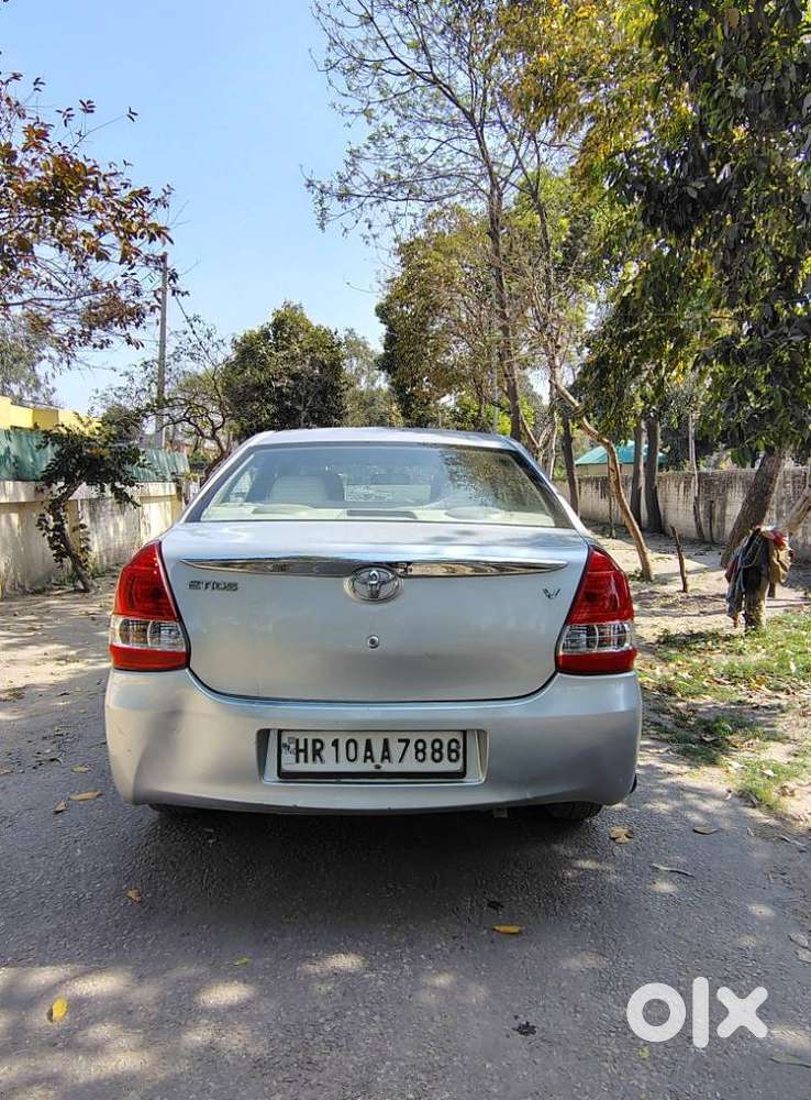 Toyota Etios [2017-2020] 1.5 V Sp, 2016, Petrol