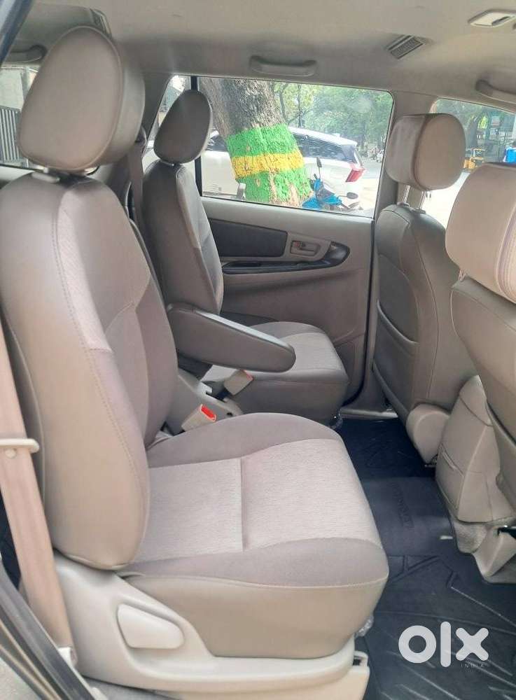 Toyota Innova 2.5 G (diesel) 7 Seater, 2013, Diesel