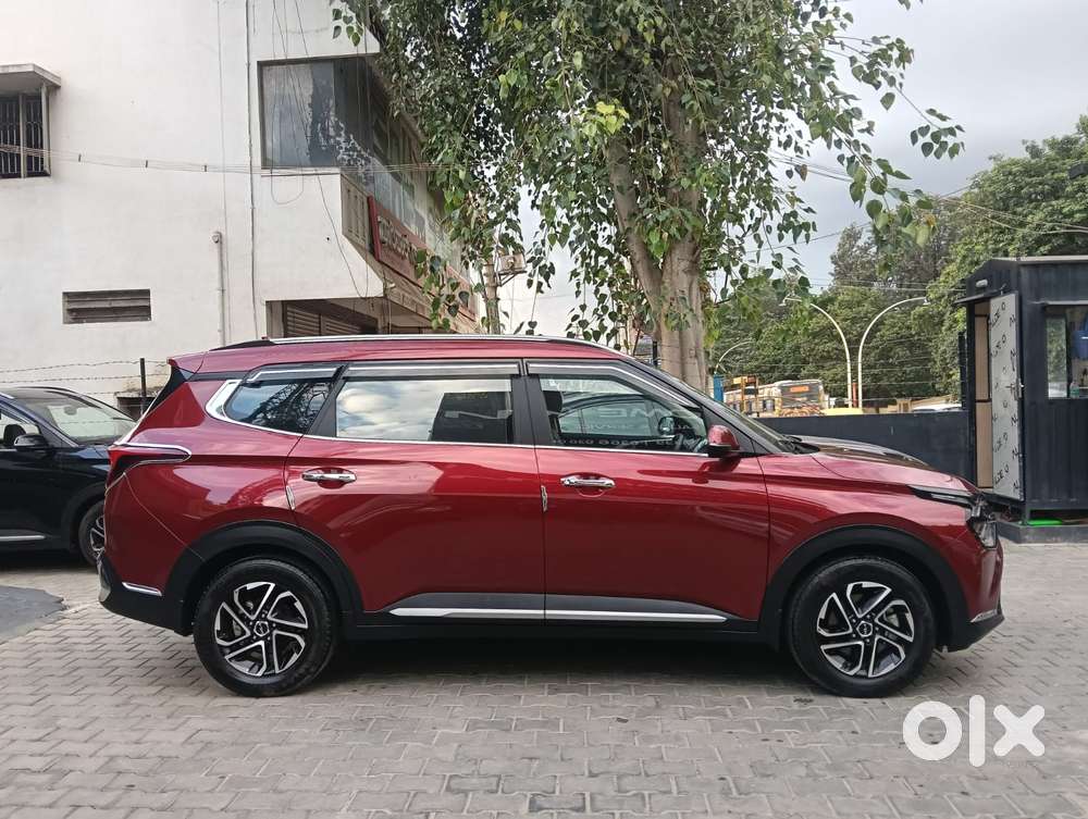 Kia Carens 1.4 Luxury Plus 6 Str, 2022, Petrol