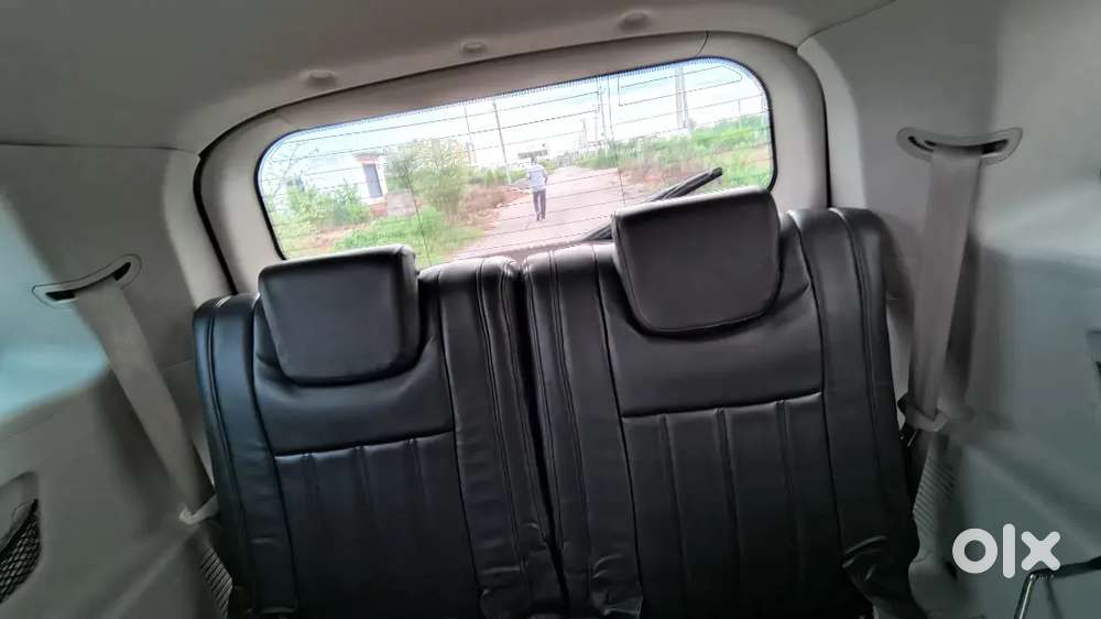 Mahindra Xuv500 2015 W10 Diesel 94000 Km Driven