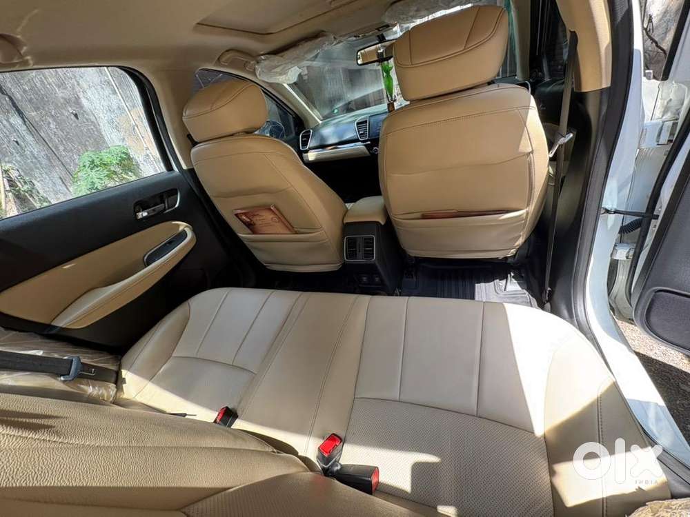 Honda City Zx 2023 Petrol Well Maintained