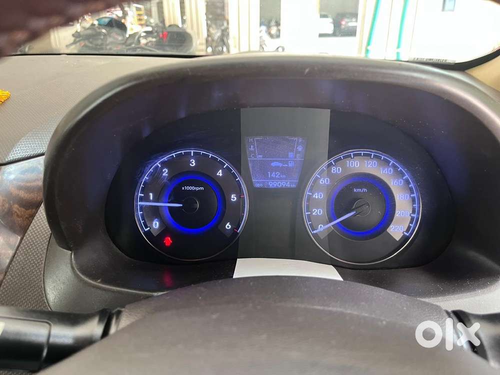 Hyundai Fluidic Verna Diesel 204