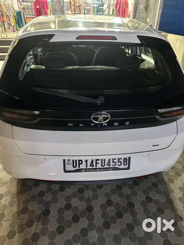 Tata Altroz Xza 2023 Petrol Automatic