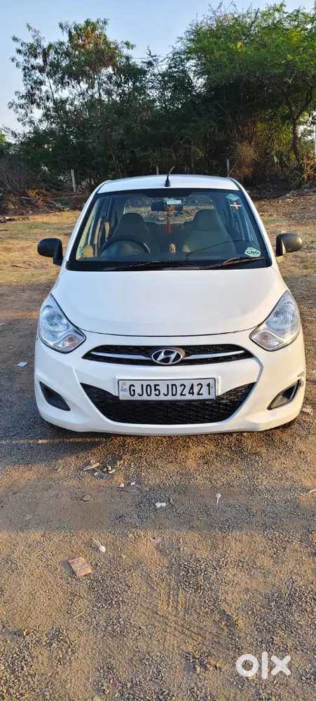 Hyundai I10 2013 Cng Vimo Chalu Gadi Sari Ac Chalu