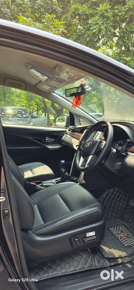 Toyota Innova Crysta Zx 2.4 Diesel 7 Seater, 2022, Diesel