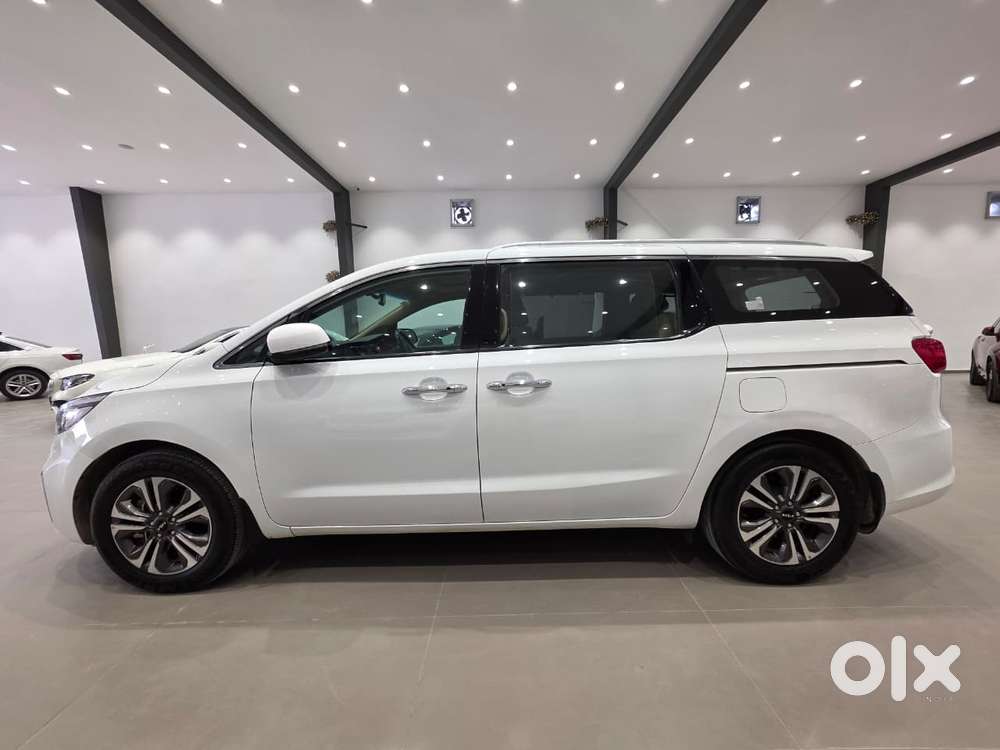 Kia Carnival Limousine Plus 7 Str, 2021, Diesel