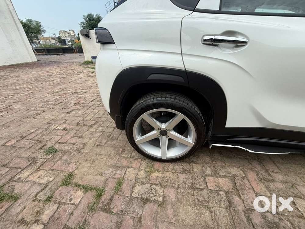 Toyota Urban Cruiser 2025 Model Cng + Petrol