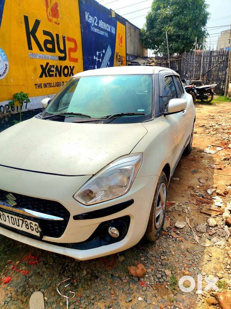 Maruti Suzuki Swift Vxi + Manual, 2018, Petrol