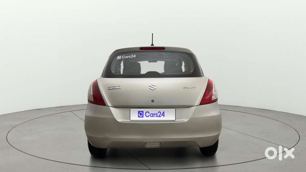 Maruti Suzuki Swift 1.2 Lxi (o), 2016, Petrol