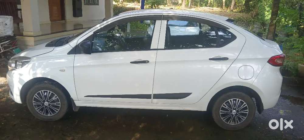 Tata Tigor 2018 Petrol Xe