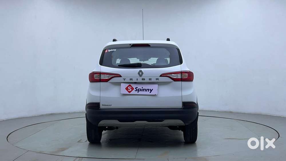 Renault Triber Rxz Easy-r Amt, 2023, Petrol