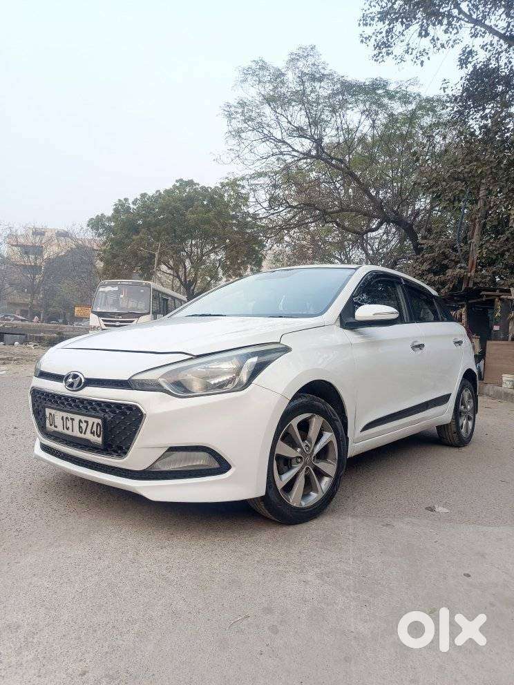 Hyundai I20 Sportz 1.2 Bs-iv, 2015, Petrol