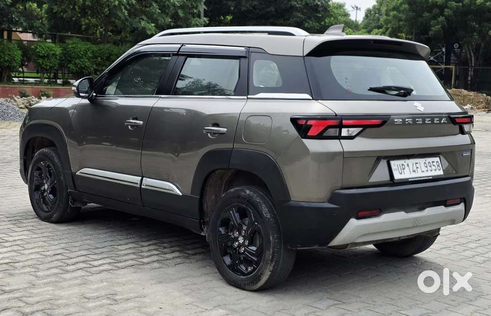 Maruti Suzuki Brezza 1.5 Zxi Smart Hybrid, 2023, Petrol