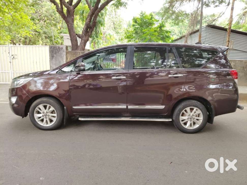 Toyota Innova Crysta 2.8 Gx At 8 Seater, 2018, Diesel