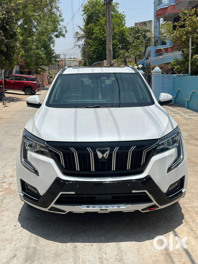 Mahindra Xuv700 2.2 Ax 7 Diesel Mt Luxury Pack Str, 2023, Diesel