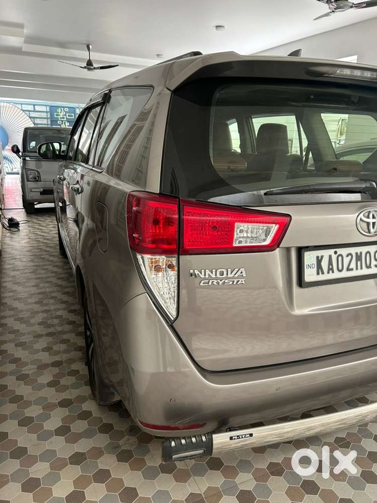 Toyota Innova Crysta 2021 Diesel Well Maintained