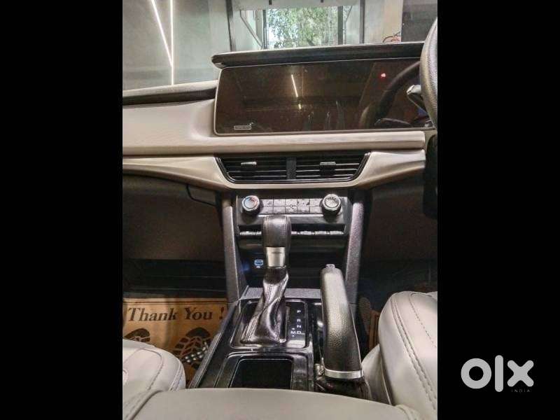 Mahindra Xuv700 2.2 Ax 5 Diesel At 7 Str, 2023, Diesel