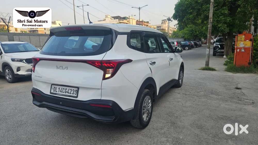 Kia Carens 1.4 Premium 7 Str, 2022, Petrol
