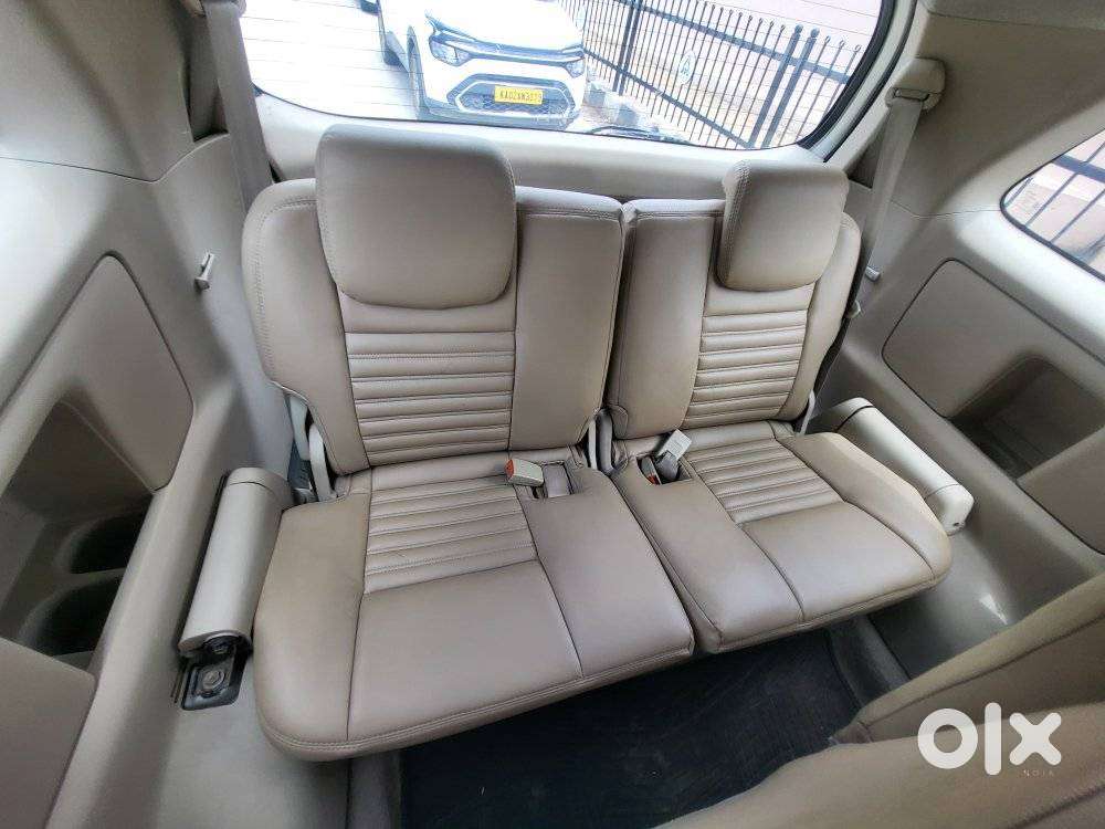 Toyota Innova 2.0 G (petrol) 8 Seater Bs Iv, 2005, Petrol