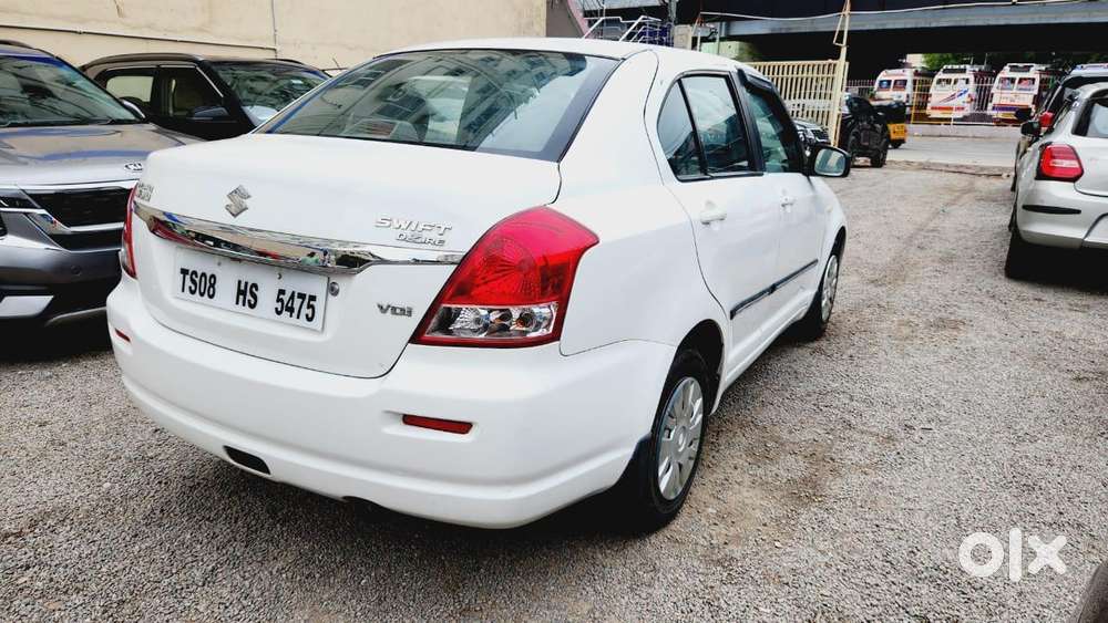 Maruti Suzuki Swift Dzire Tour Ldi, 2016, Diesel