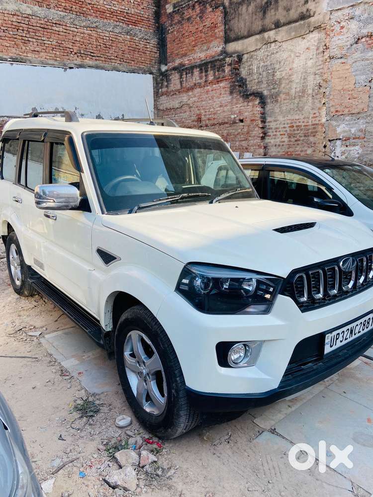 Mahindra Scorpio Classic 2.2 S 11 Mt 7 Str, 2022, Diesel