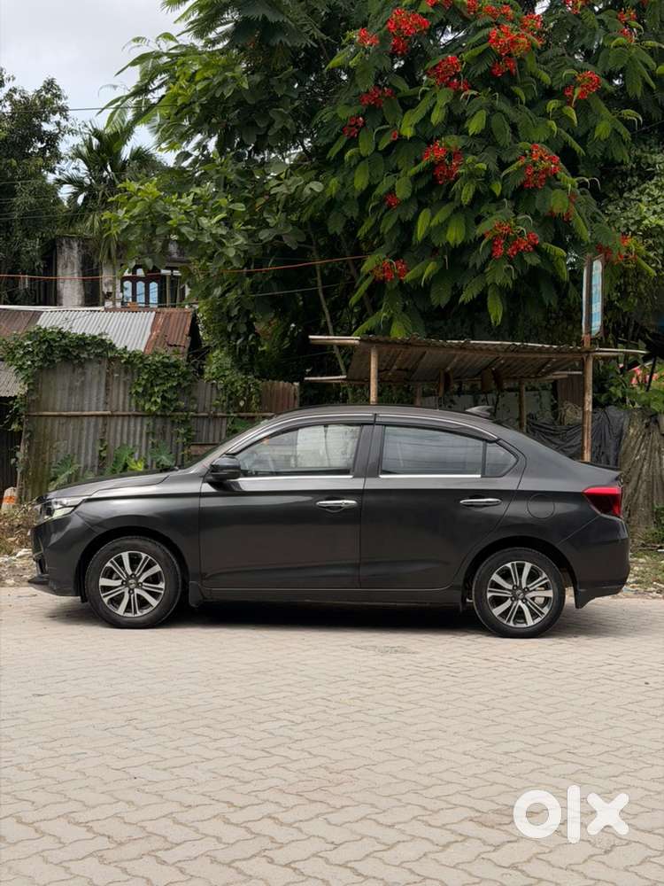 Honda Amaze 2023 Top Model