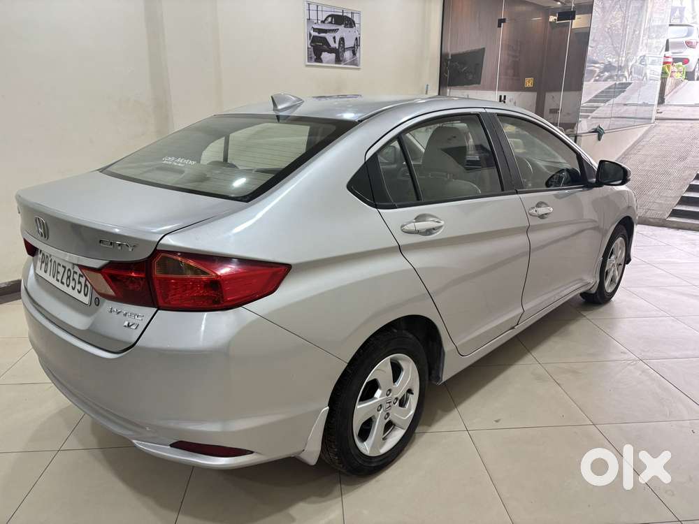 Honda City V Mt, 2015, Petrol
