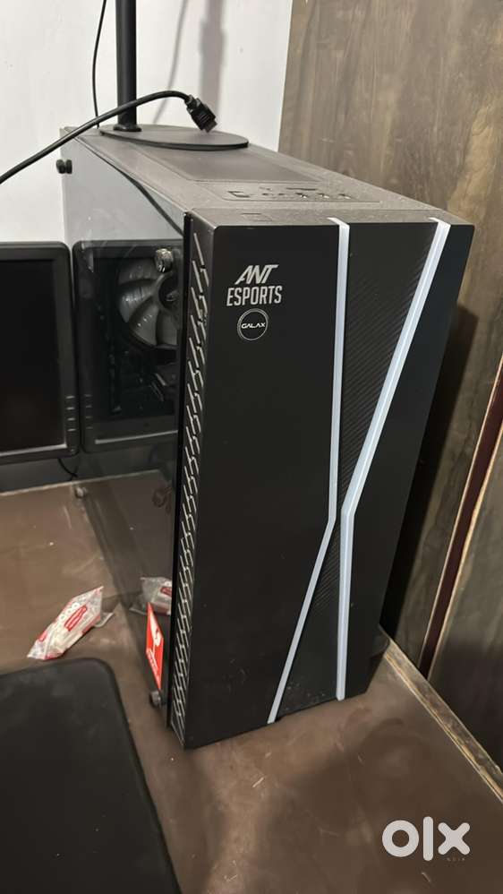 Selling i7 10th gen System