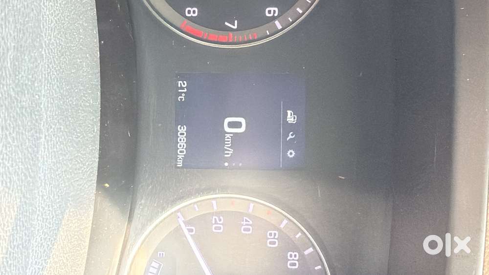 Very Less Driven Premium Hachback Well Maintained Top Model I20