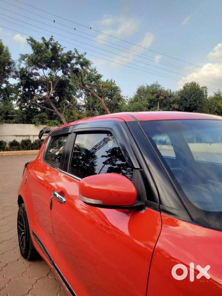 Maruti Suzuki Swift Vxi 1.2 Abs Bs-iv, 2022, Petrol