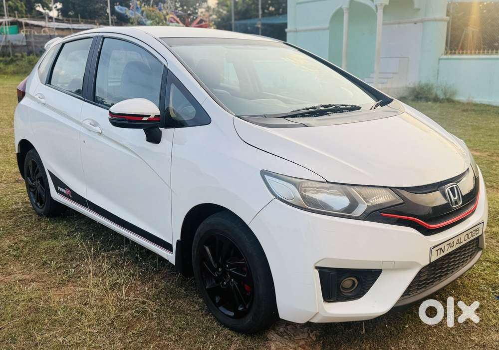 Honda Jazz 1.2 V I Vtec Privilege, 2015, Petrol