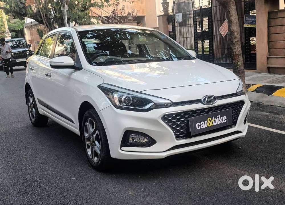 Hyundai I20 Asta (o) 1.2 Mt, 2019, Petrol