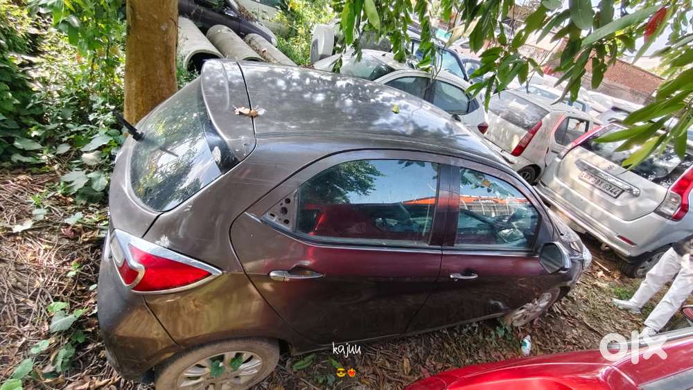 Tata Tiago 1.2 Revotron Xt (o), 2017, Petrol