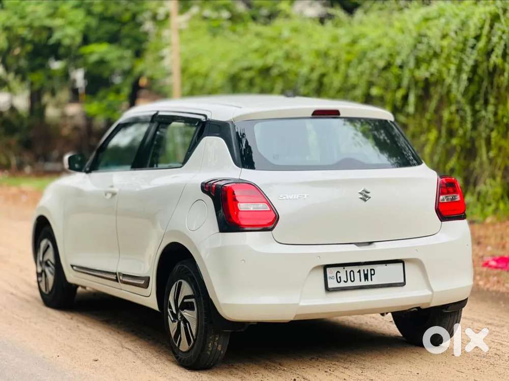 Maruti Suzuki Swift Vxi, 2023, Petrol