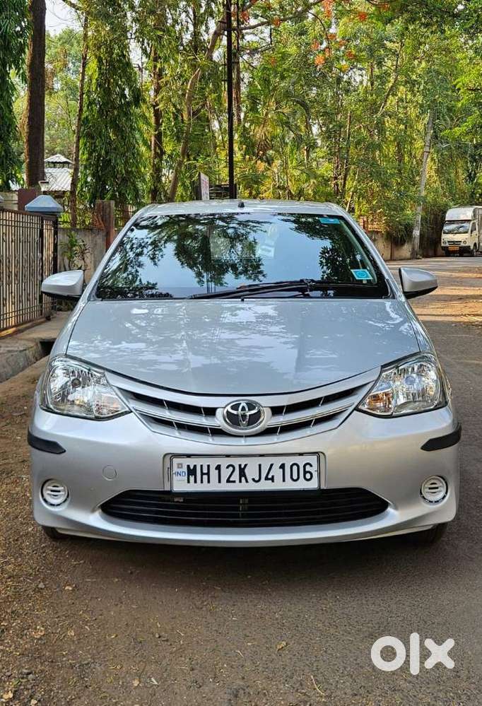 Toyota Etios Liva 2013-2014 G, 2013, Petrol