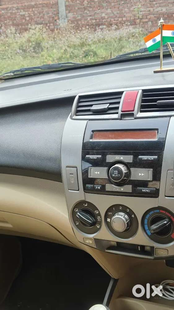 Honda City 2013 1st Owner Petrol Well Maintained Urgent Sale