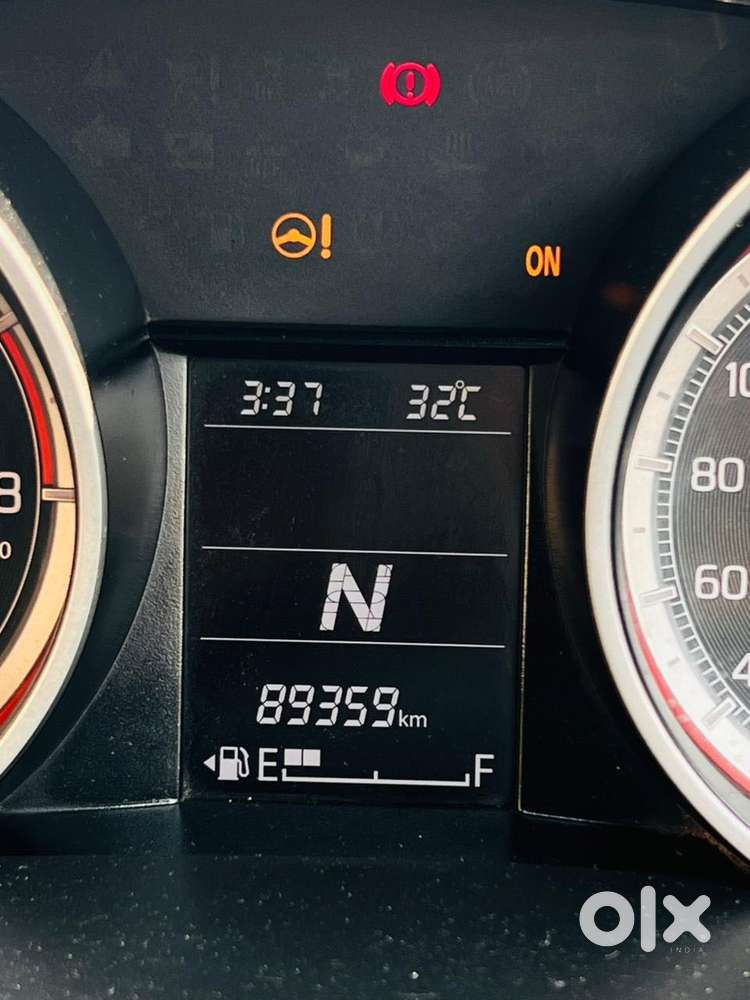 Maruti Suzuki Swift Amt Zxi, 2018, Petrol