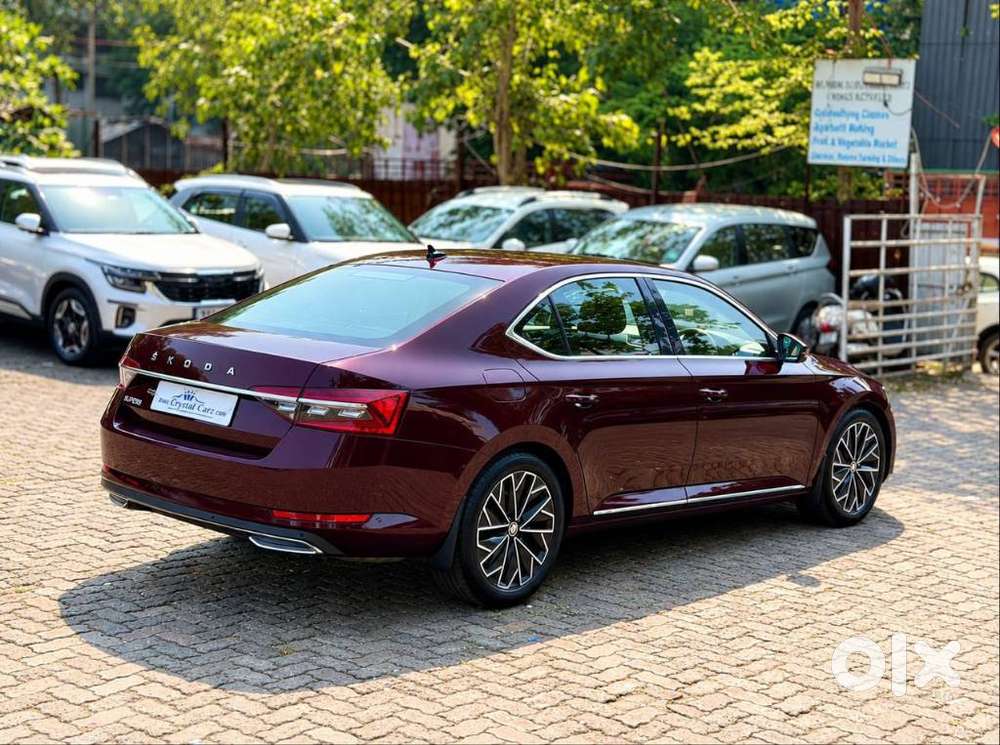 Skoda Superb 2.0 L&k Tsi At, 2024, Petrol