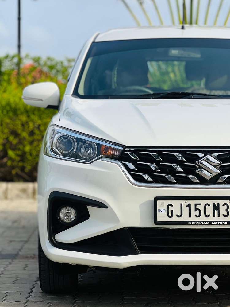 Maruti Suzuki Ertiga Zxi Shvs, 2022, Petrol