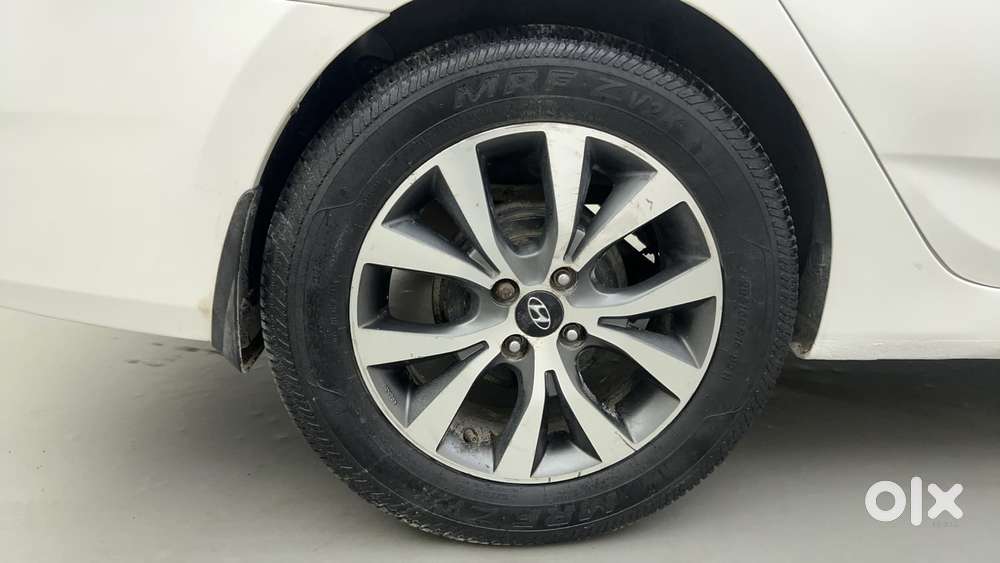 Hyundai Verna Hyundai-verna-2015-2016-1.6-crdi-s-option, 2015, Diese..