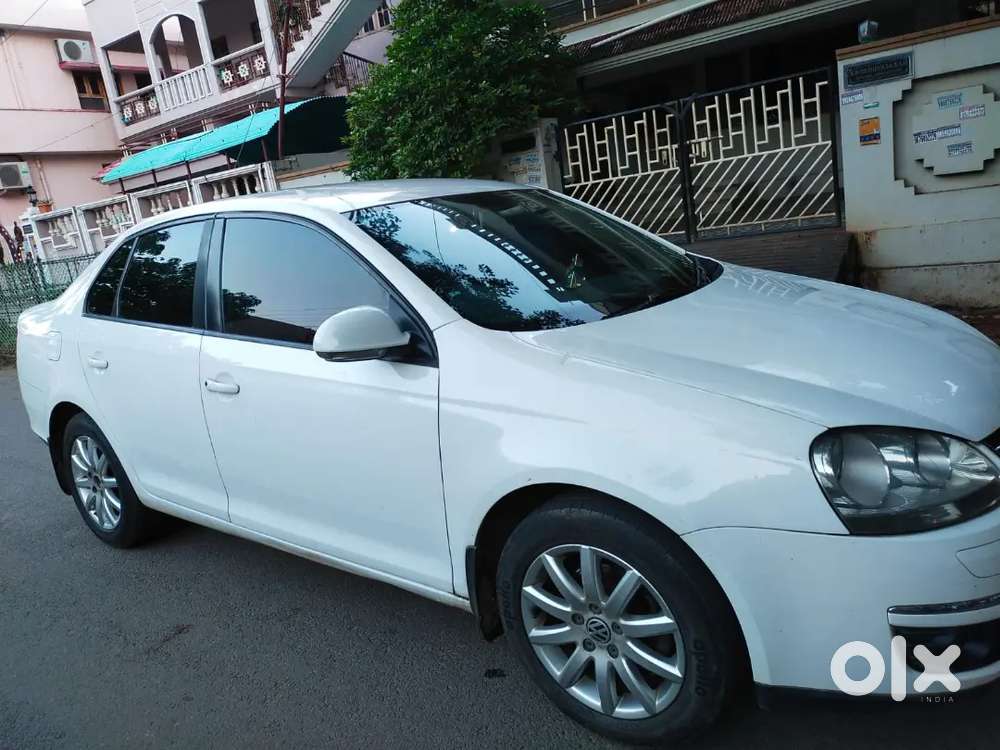 Volkswagen Jetta 2010 Diesel 137000 Km Driven