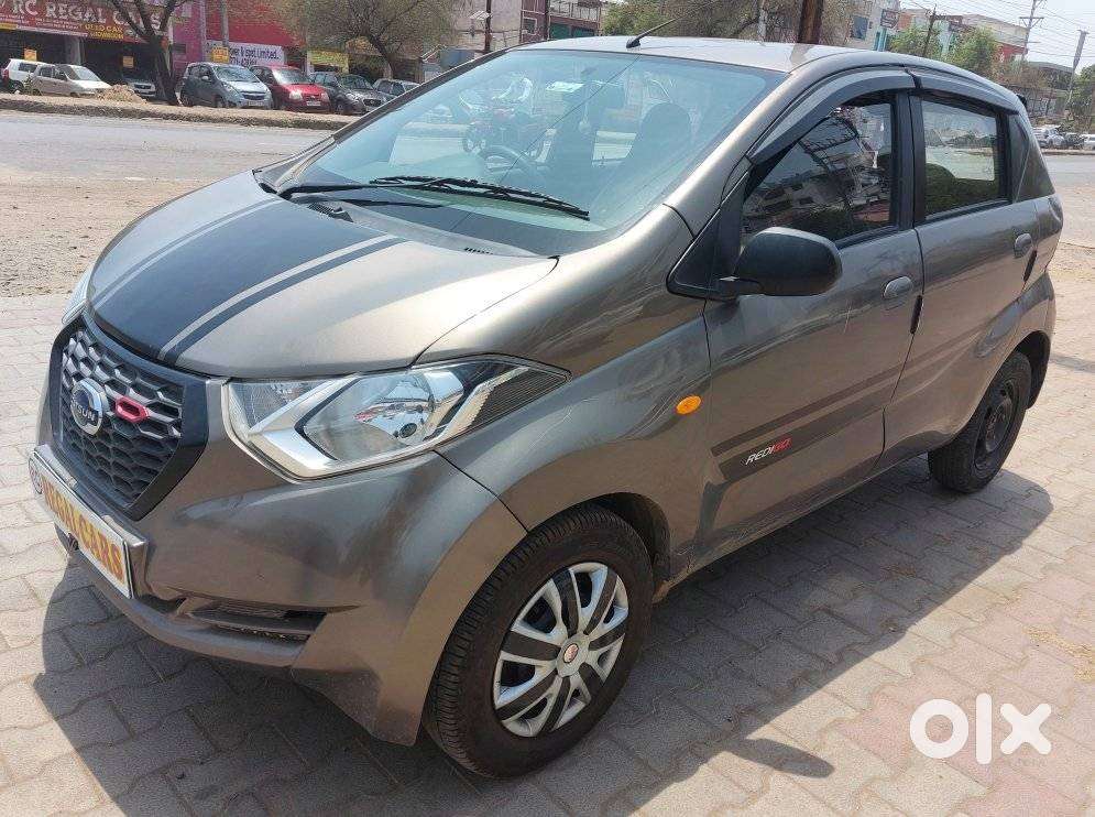 Datsun Redigo T Option, 2017, Petrol